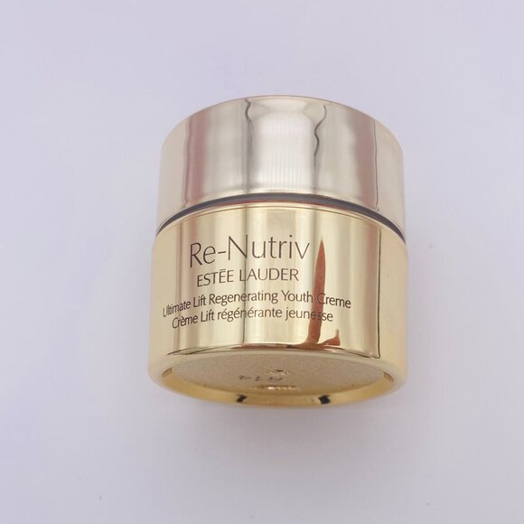 Estee Lauder Re-Nutriv Beauty Gift Set - 7pc, Floating on Air Pink Bag, Lip, Eye - Picture 4 of 15